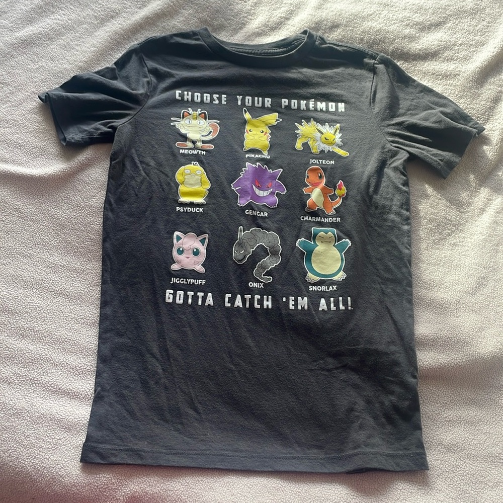 Old Navy Pokémon shirt- size XL (14/16)